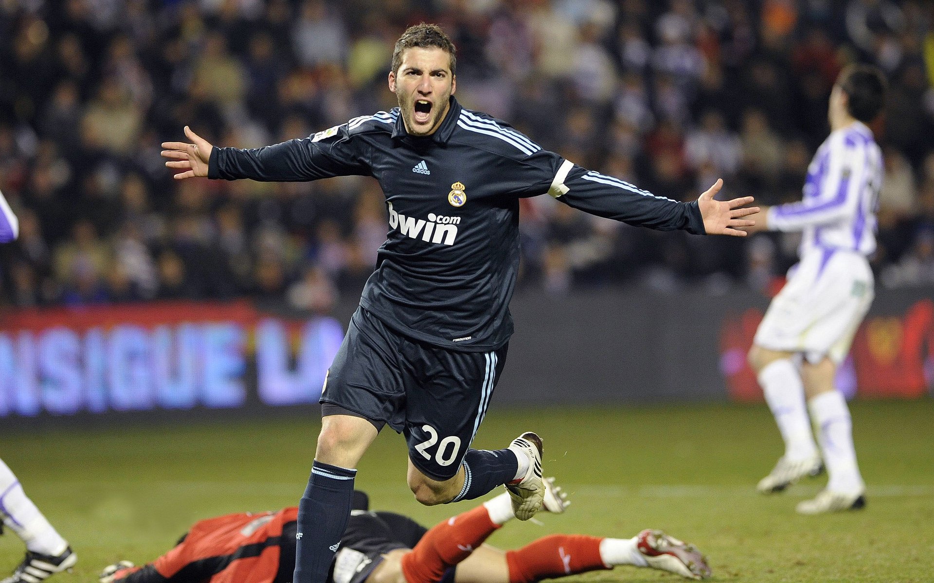 _世界极限运动公开赛：勇者的荣耀时刻_，世界极限运动视频集锦