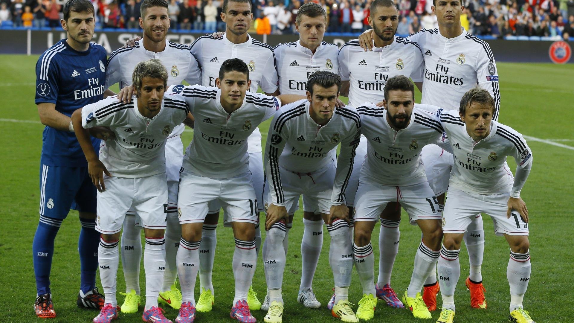 法甲豪门实施“拉边+持续压迫”，打乱对手部署，拉法 足球